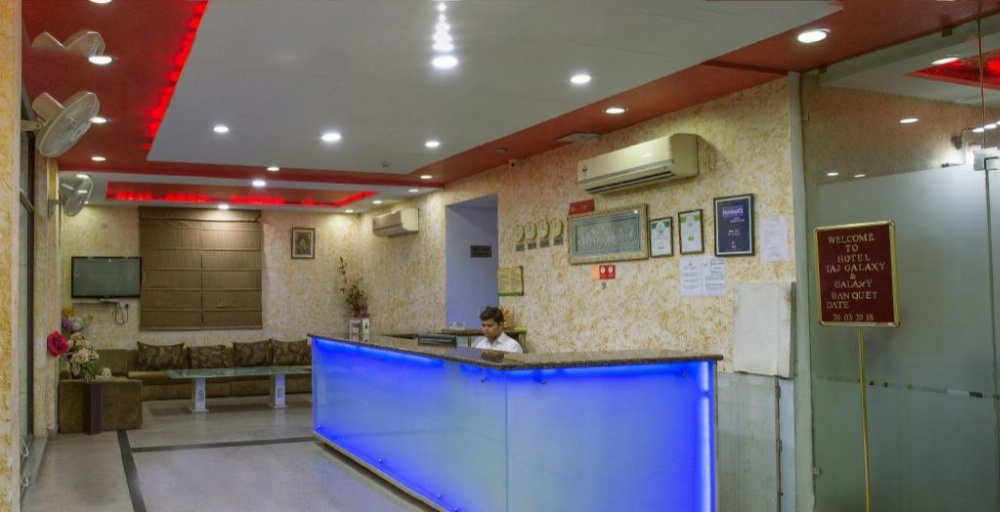 Hotel Taj Galaxy